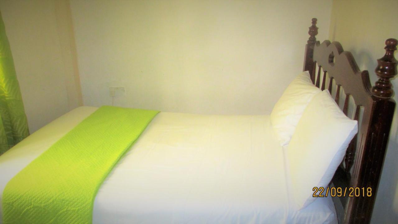 Tropical Breeze Vacation Home And Apartments Gros Islet Kültér fotó